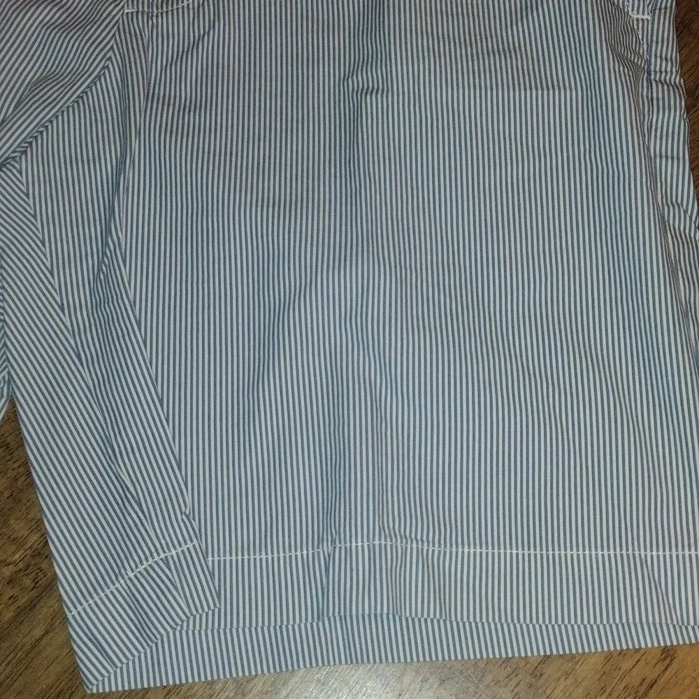 Banana Republic Shorts Gray Blue White Emerson Striped Seersucker Cotton 36